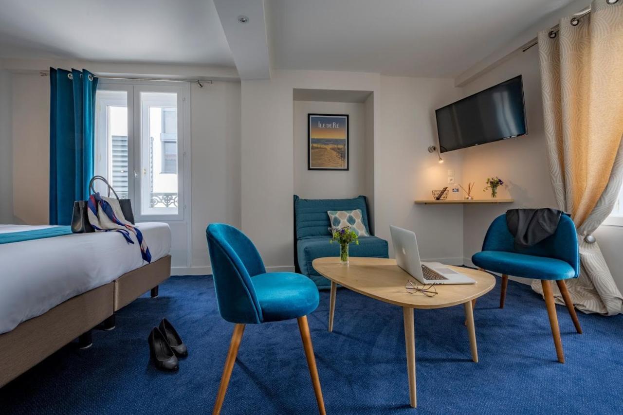 Un Hotel Sur Le Port La Rochelle  Exterior photo